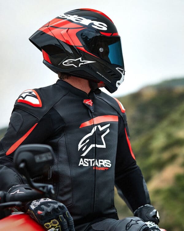 ⁦Alpinestars Supertech R10 Element Carbon Helmet Black/red/white  קסדה אלפינסטארס⁩ – תמונה ⁦2⁩